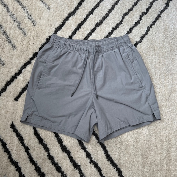 VRST Men's 5" Everyday Short - Picture 1 of 4